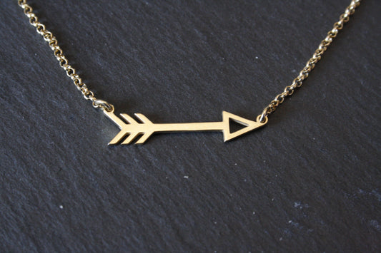 Colgante de plata "Flecha"